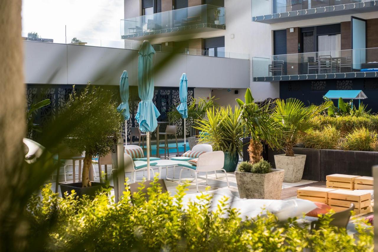 Sunset Resort - Lakeside Boutique Apartments Fonyód Exteriör bild