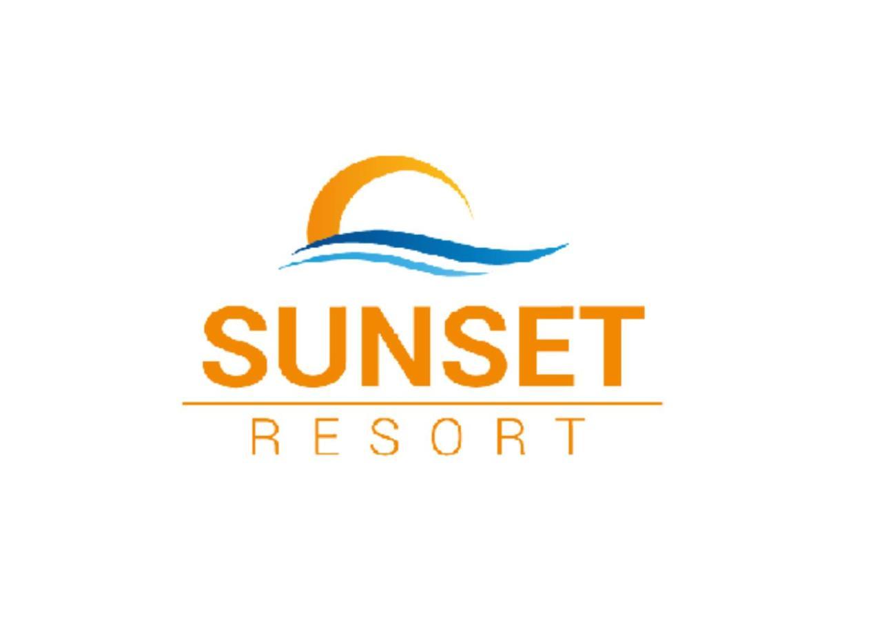 Sunset Resort - Lakeside Boutique Apartments Fonyód Exteriör bild